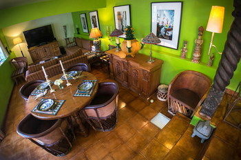 Casa Cinco Patios Boutique Bed and breakfast